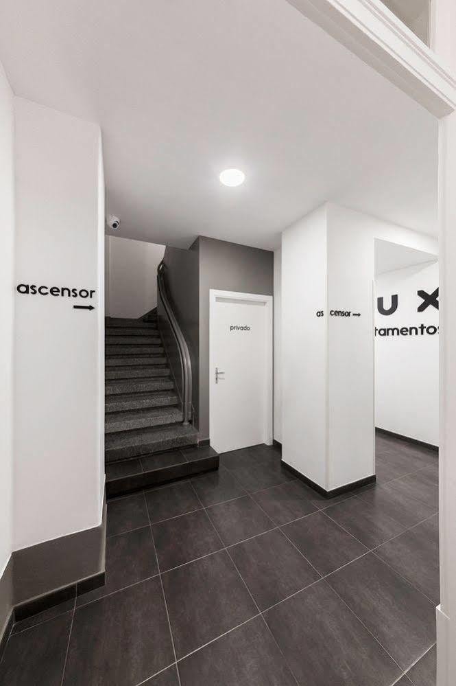 Lux Apartamentos Santiago サンティアゴ・デ・コンポステーラ エクステリア 写真
